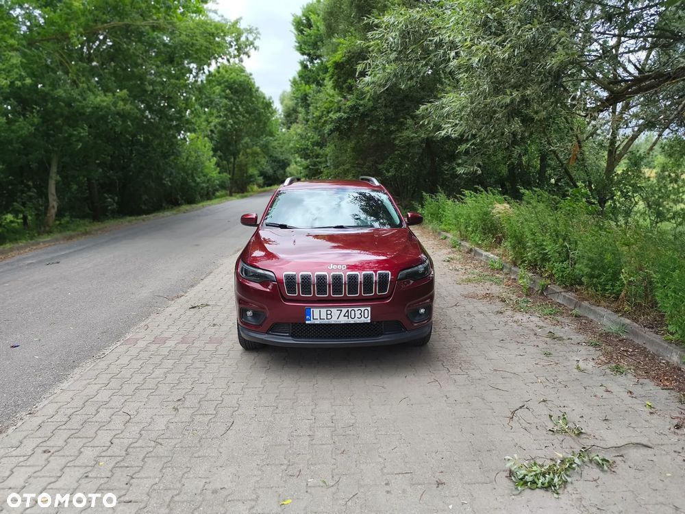 Jeep Cherokee - 23