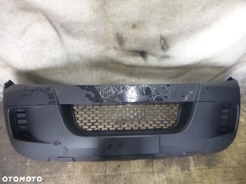 iveco daily 06r- zderzak przód nowy z uszkodzeniem uszkodzony - 1