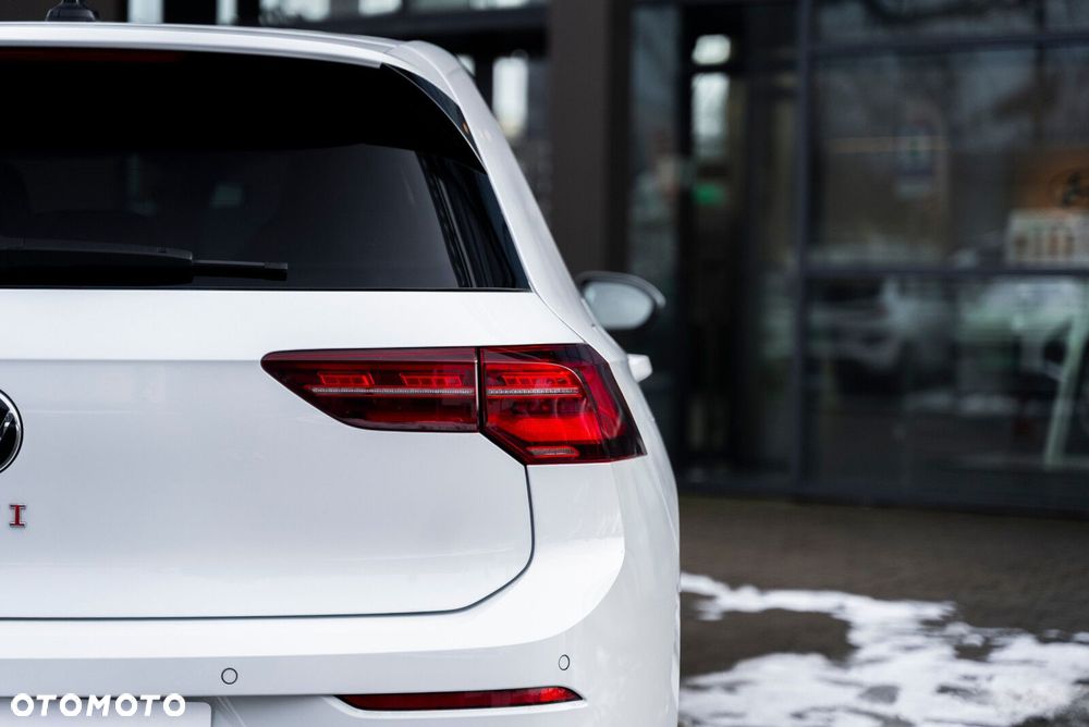 Volkswagen Golf - 18