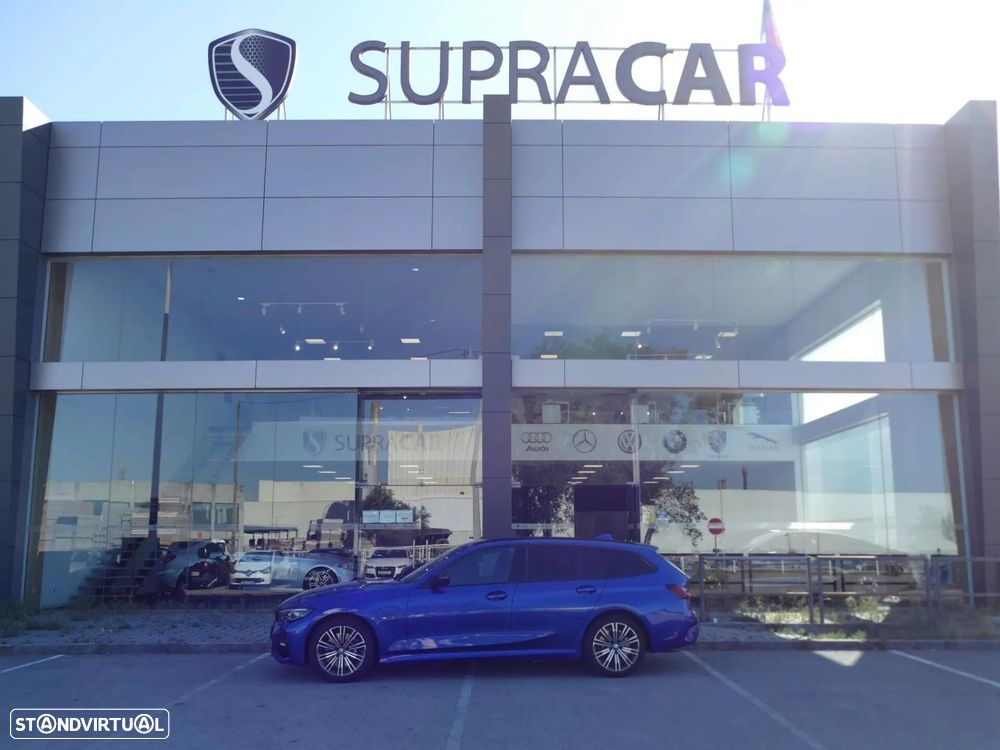 BMW 330 e Pack Desportivo M Auto - 41