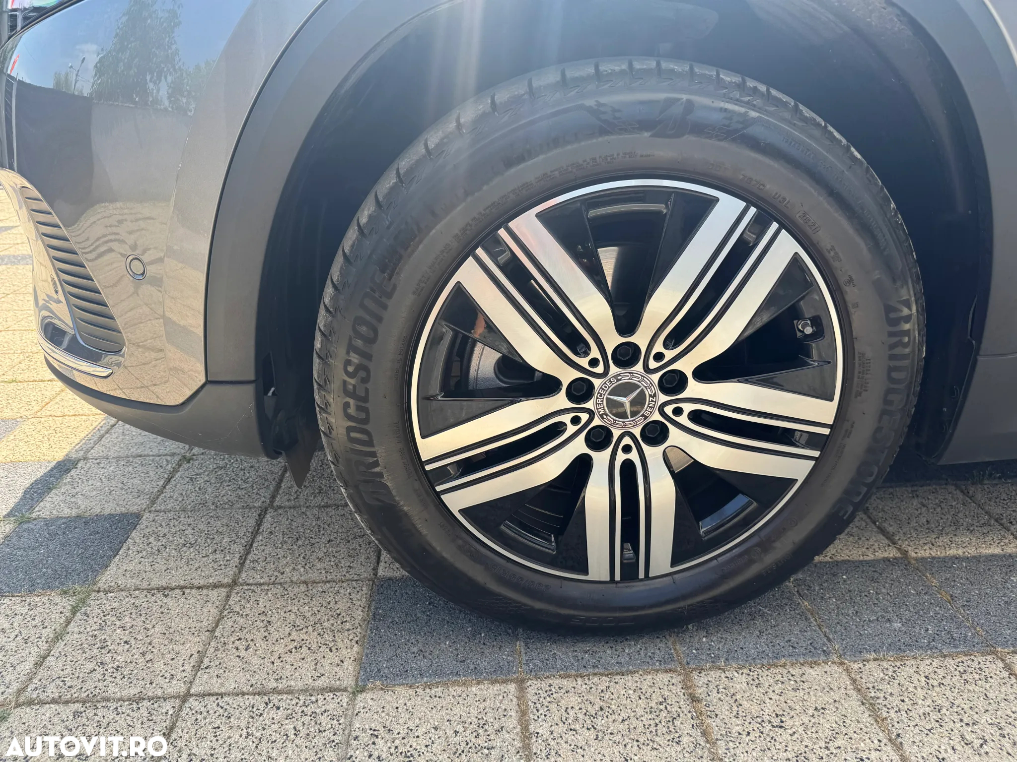 Mercedes-Benz EQA 300 4MATIC - 20