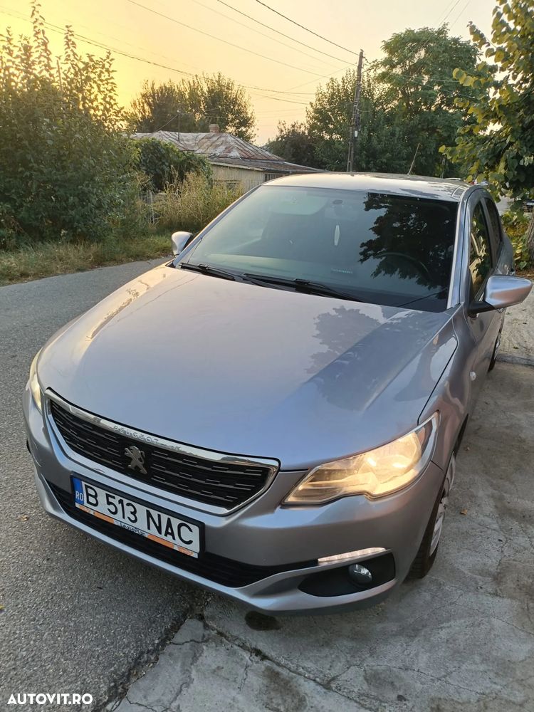 Peugeot 301 - 1