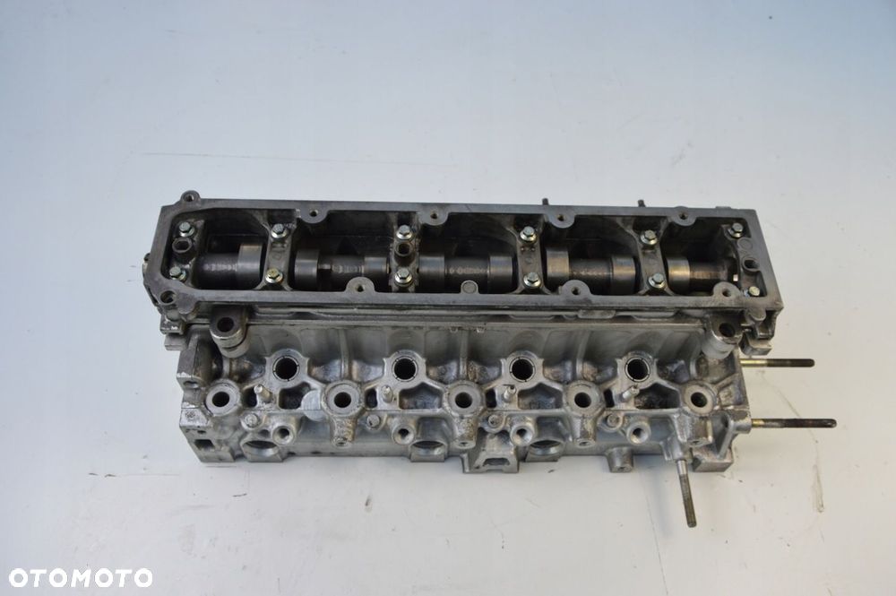 głowica silnika peugeot partner 307 berlingo 2.0 hdi 8v 9633750210 - 2