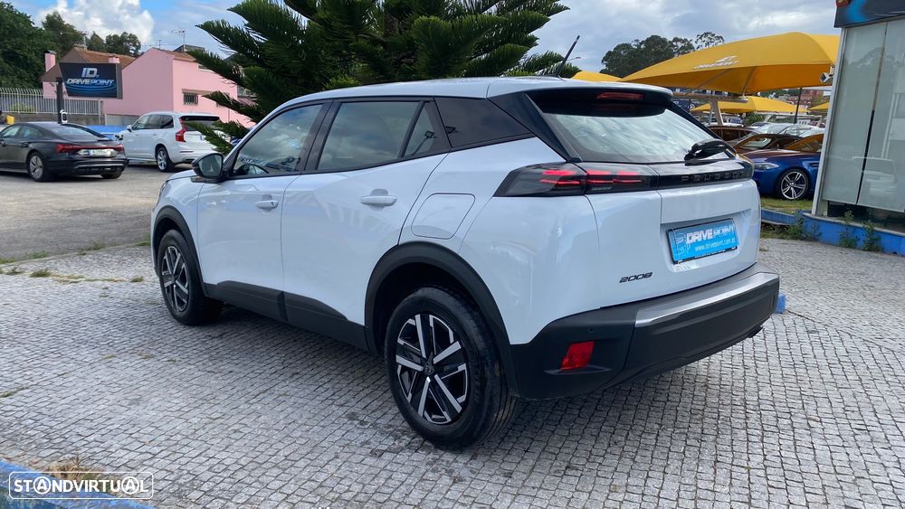 Peugeot 2008 1.2 PureTech Style - 10