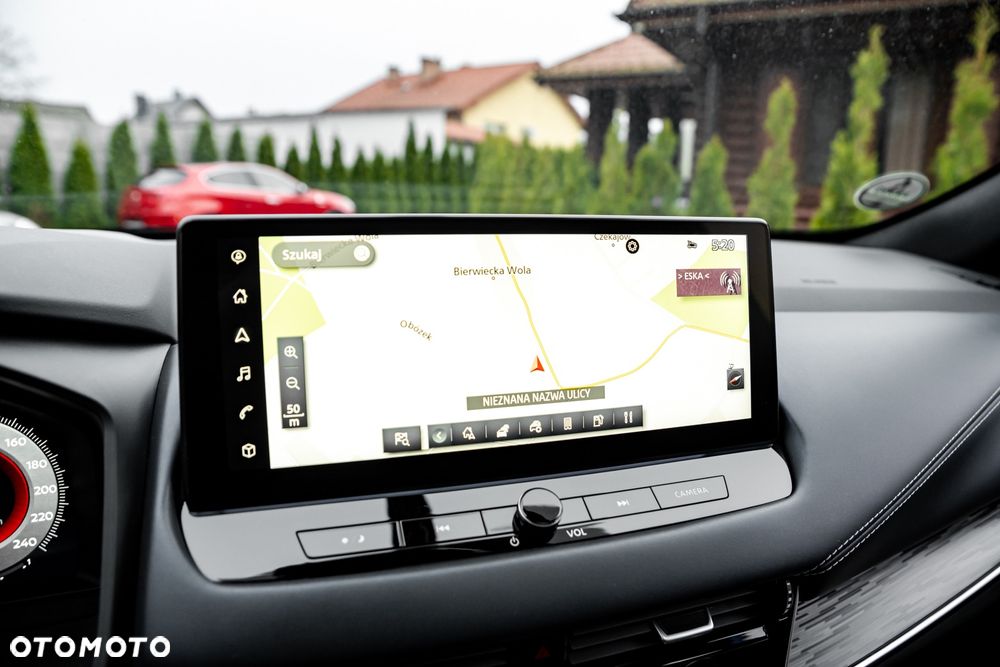 Nissan Qashqai 1.3 DIG-T Tekna DCT - 34