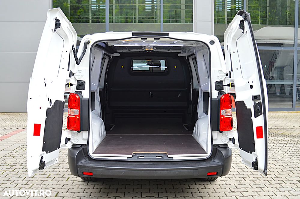 Peugeot E-Expert L3H1 50KW - 24