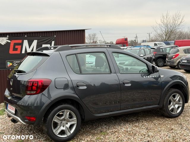 Dacia Sandero Stepway TCe 90 Easy-R S&S Celebration - 2
