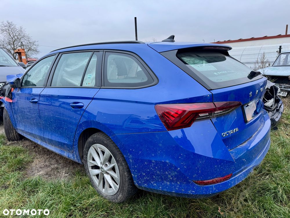 Skoda Octavia - 2