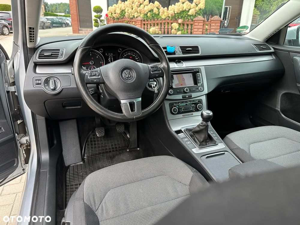 Volkswagen Passat Variant - 7