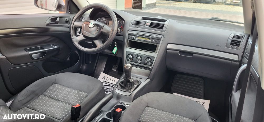 Skoda Octavia 1.6 TDI DPF Active - 20