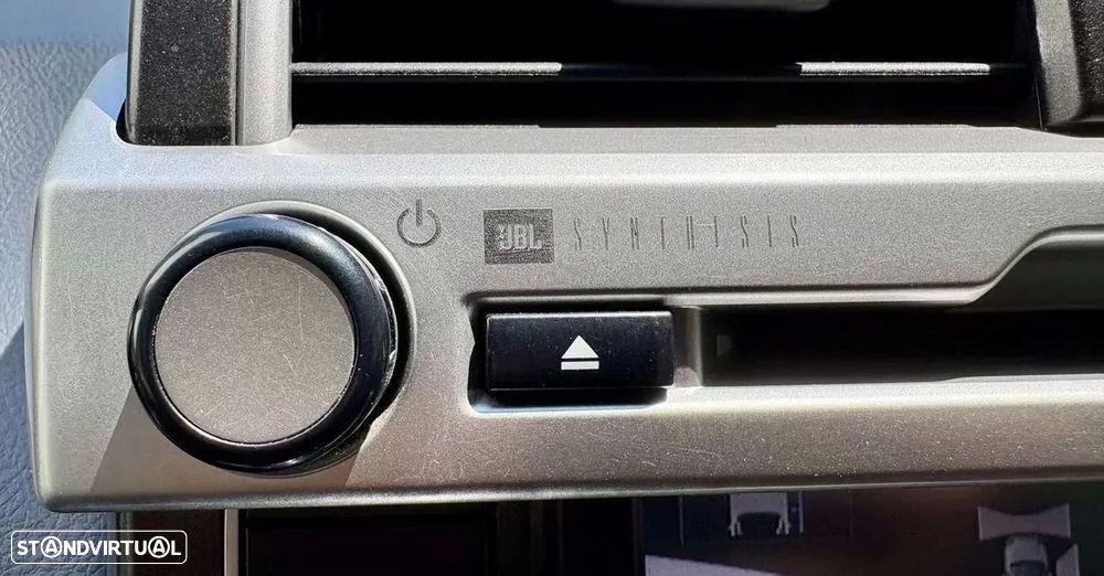 Toyota Land Cruiser - 38