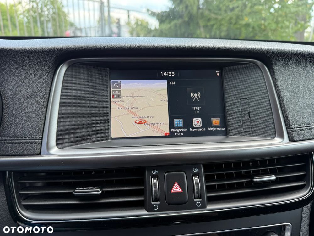 Kia Optima - 19
