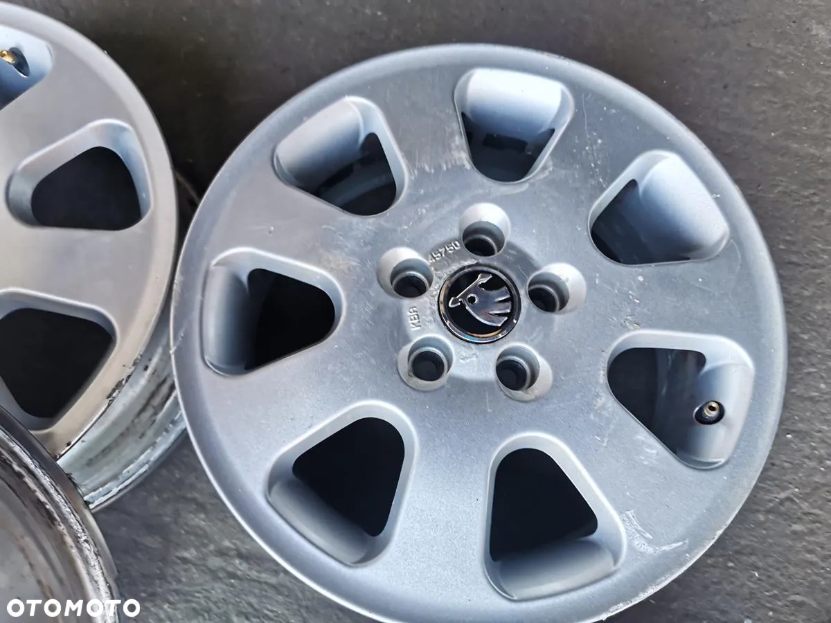 ALU FELGI 5X100 R15 AUDI SEAT SKODA VW ET35 6J - 6