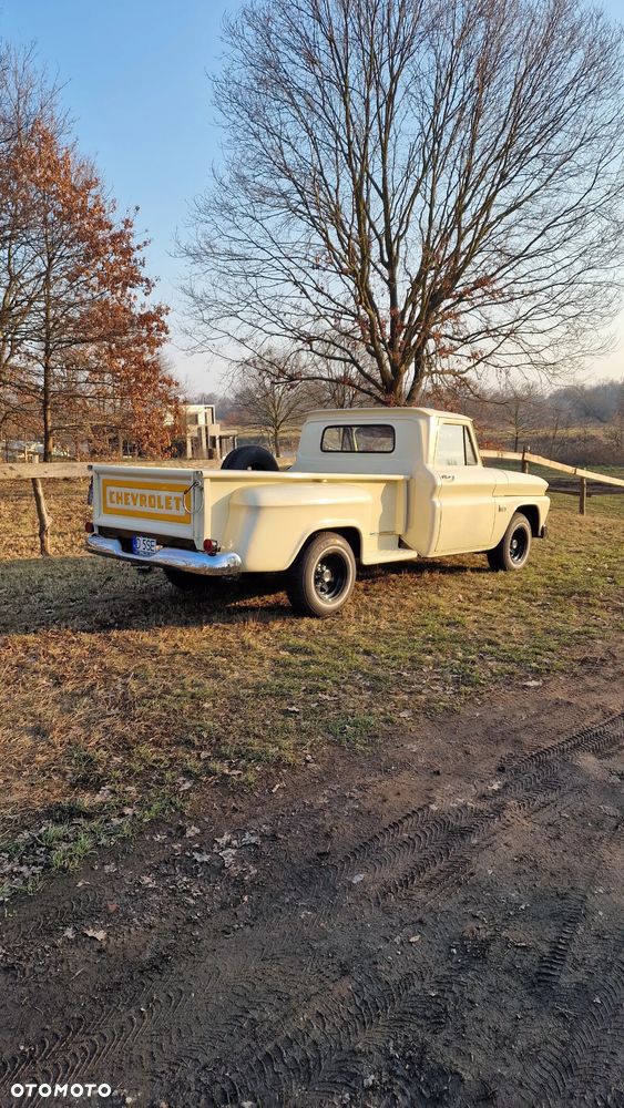 Chevrolet C-10 - 36