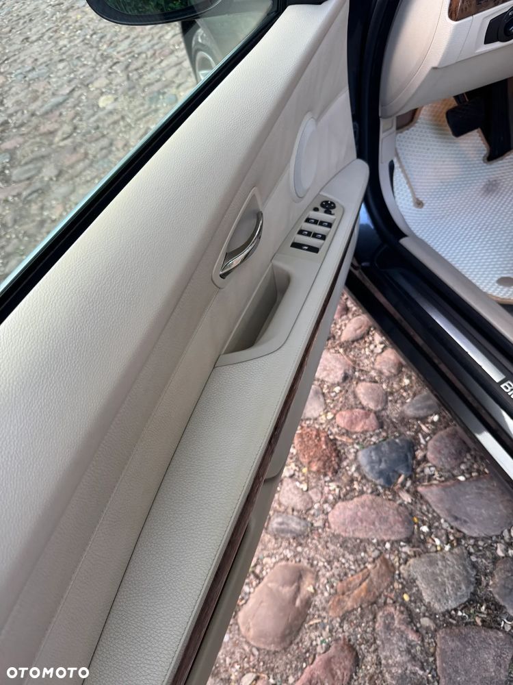 BMW Seria 3 330d DPF - 23