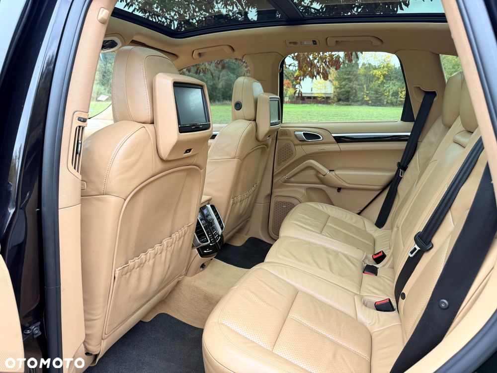 Porsche Cayenne Diesel - 11