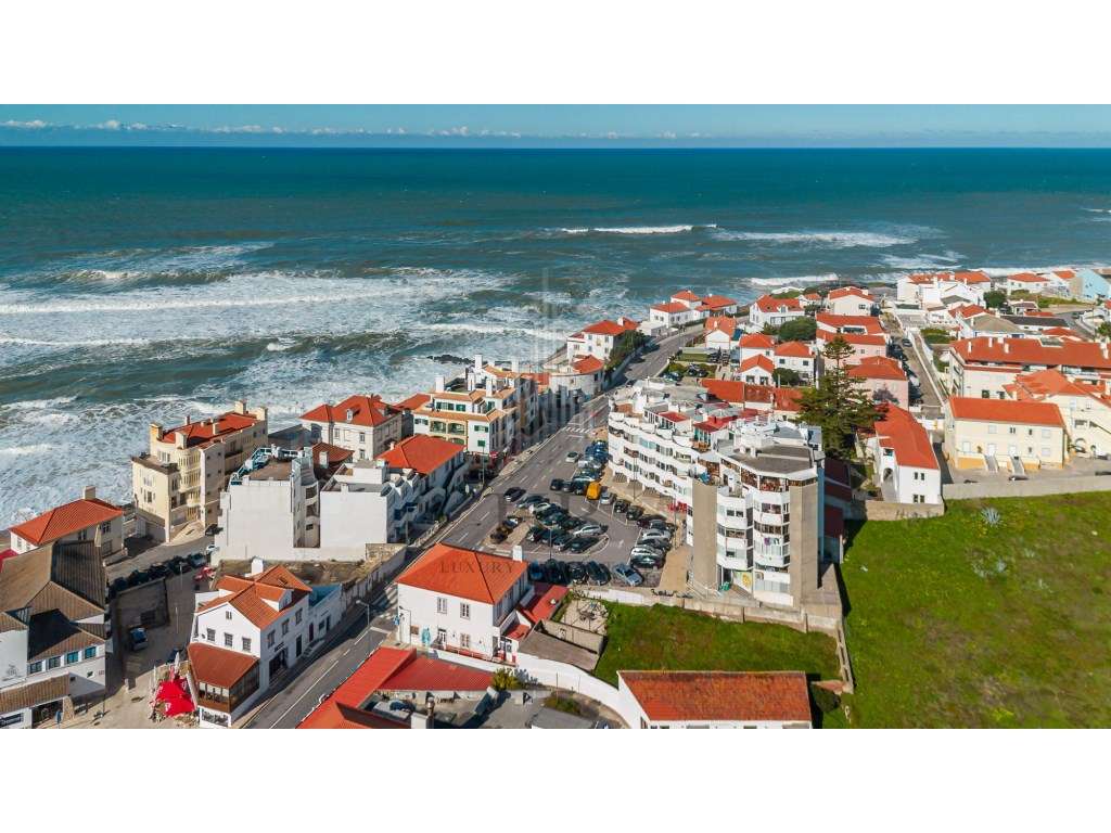 Apartamento com Vista Mar na Praia das Maçãs | Sintra - Grande imagem: 3/34