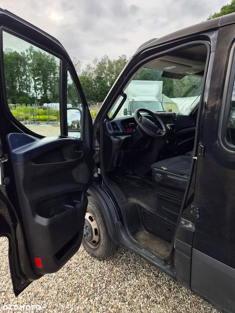 Iveco 35C18 - 10