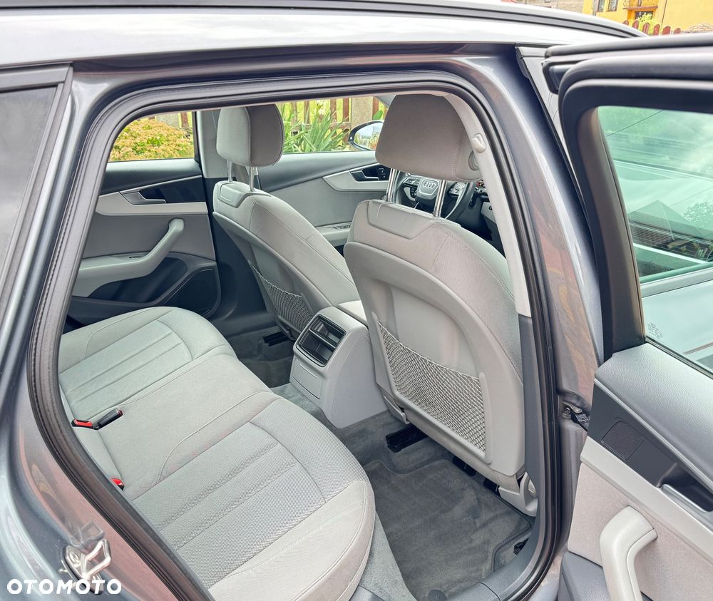 Audi A4 Avant 2.0 TDI DPF Ambition - 12