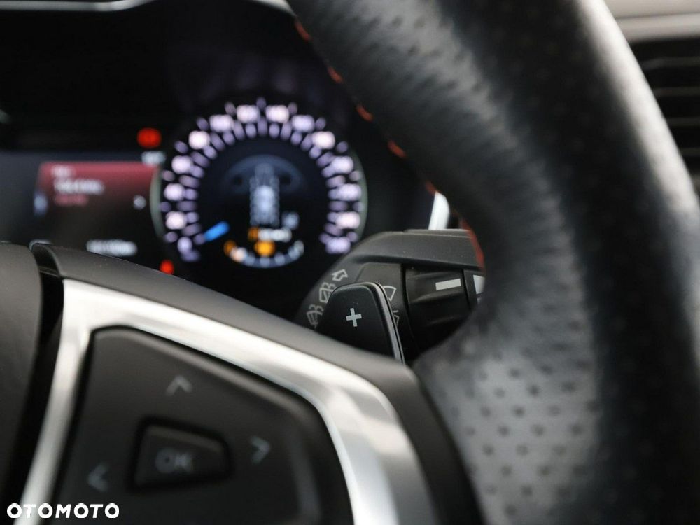 Ford Mondeo 2.0 EcoBlue ST-Line - 34