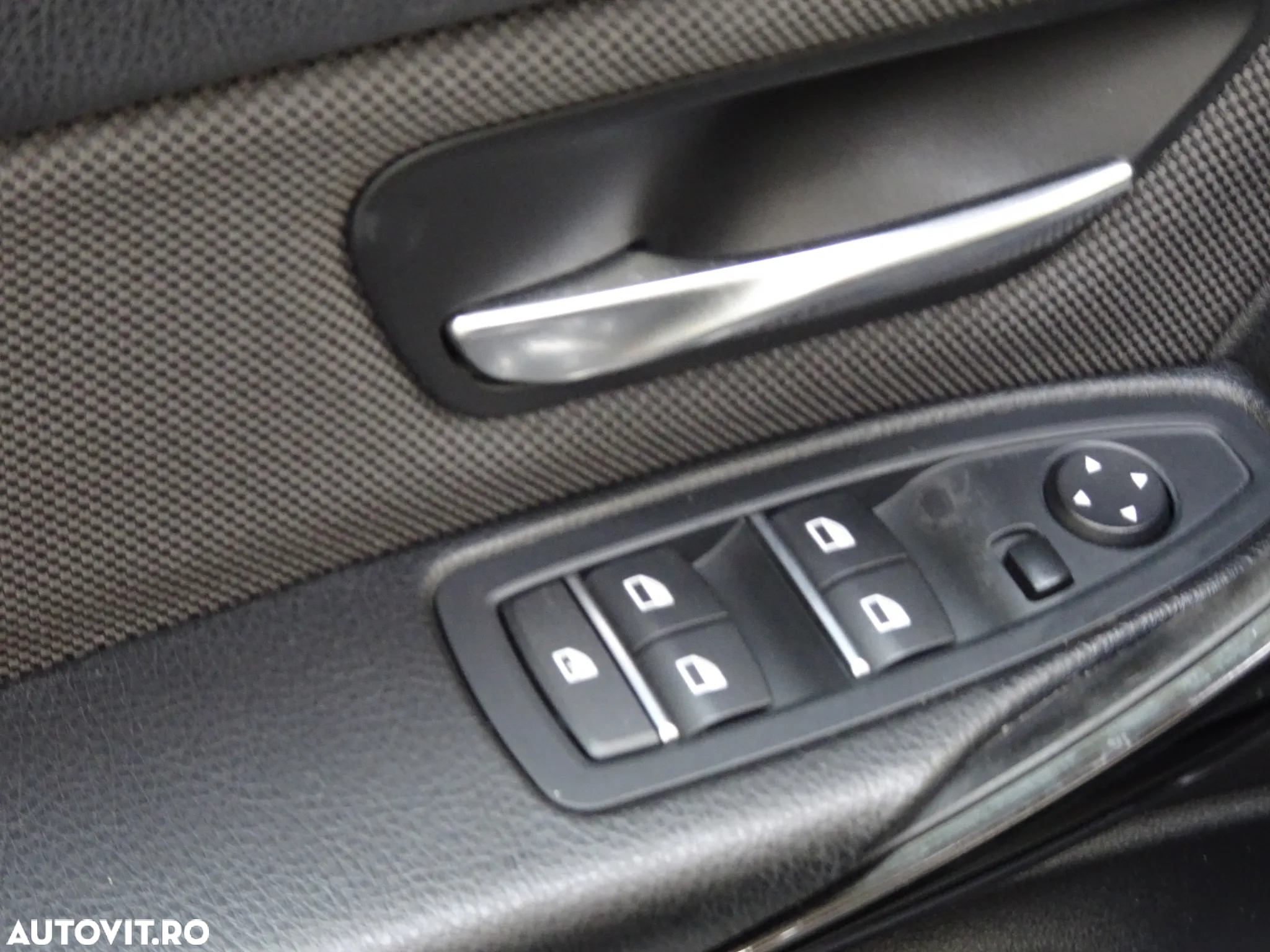 BMW Seria 3 320d xDrive Sport Line - 19