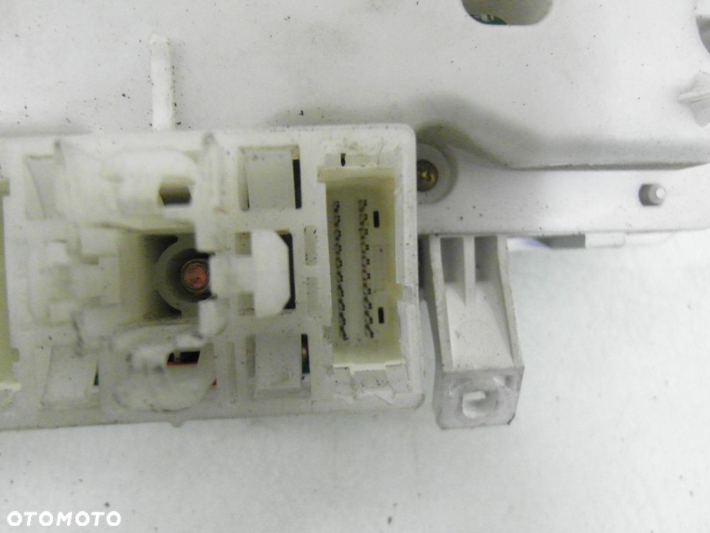 LICZNIK TOYOTA RAV 4 II 2.0 D-4D 8380042A60 1575202791 - 2
