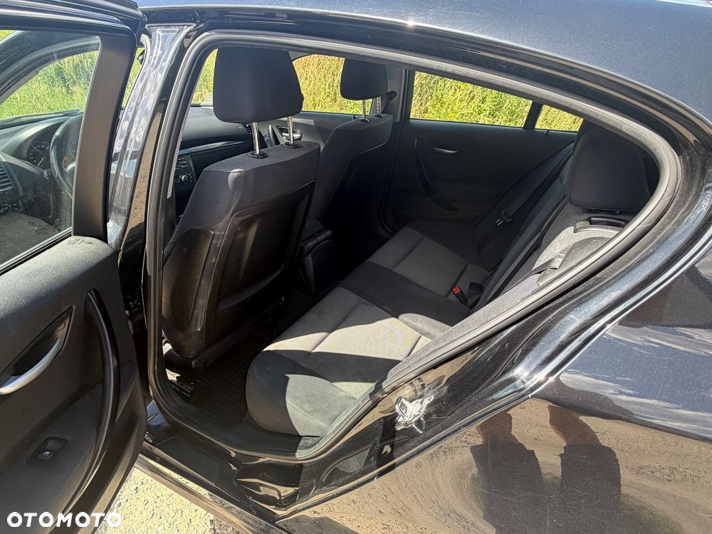 BMW Seria 1 118d - 2
