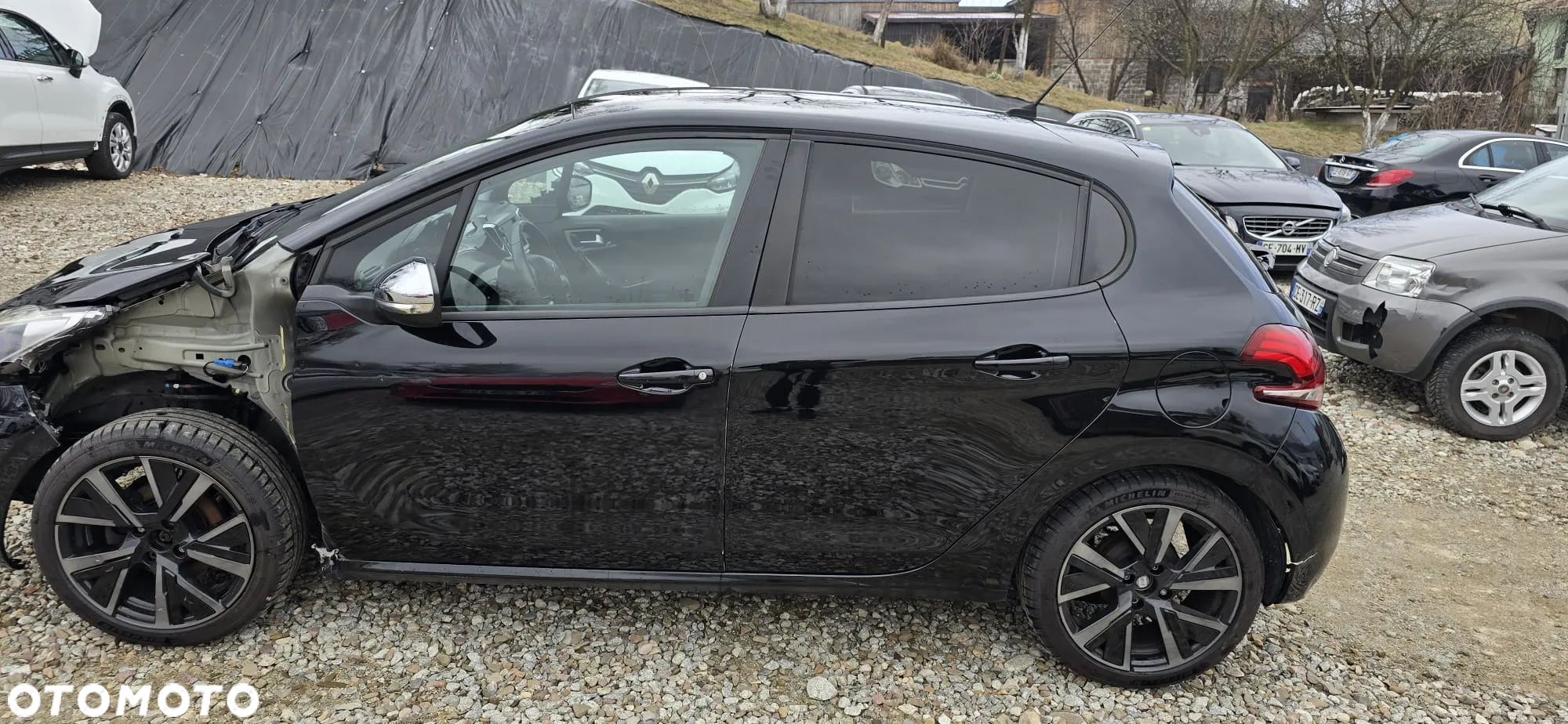 Peugeot 208 1.2 PureTech Access - 4