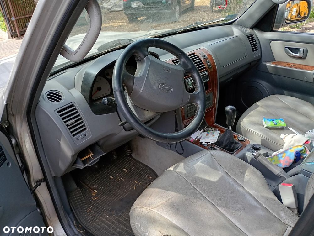 Hyundai Terracan 2.9 CRDi GL - 10