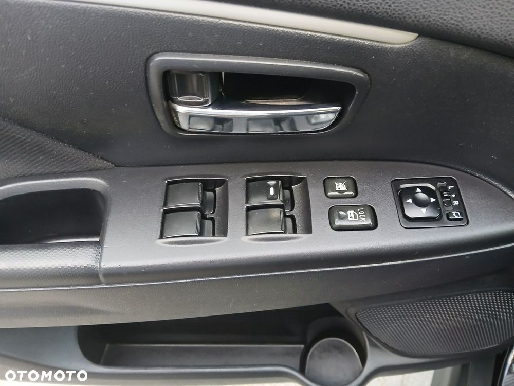Mitsubishi ASX 1.8 DI-D 2WD Top - 16