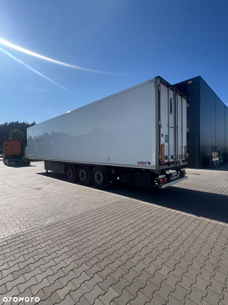 Schmitz Cargobull SKO 24/L - 3