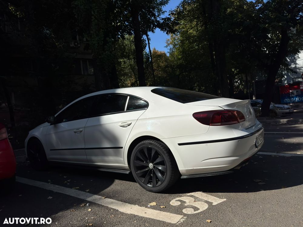 Volkswagen Passat CC - 17