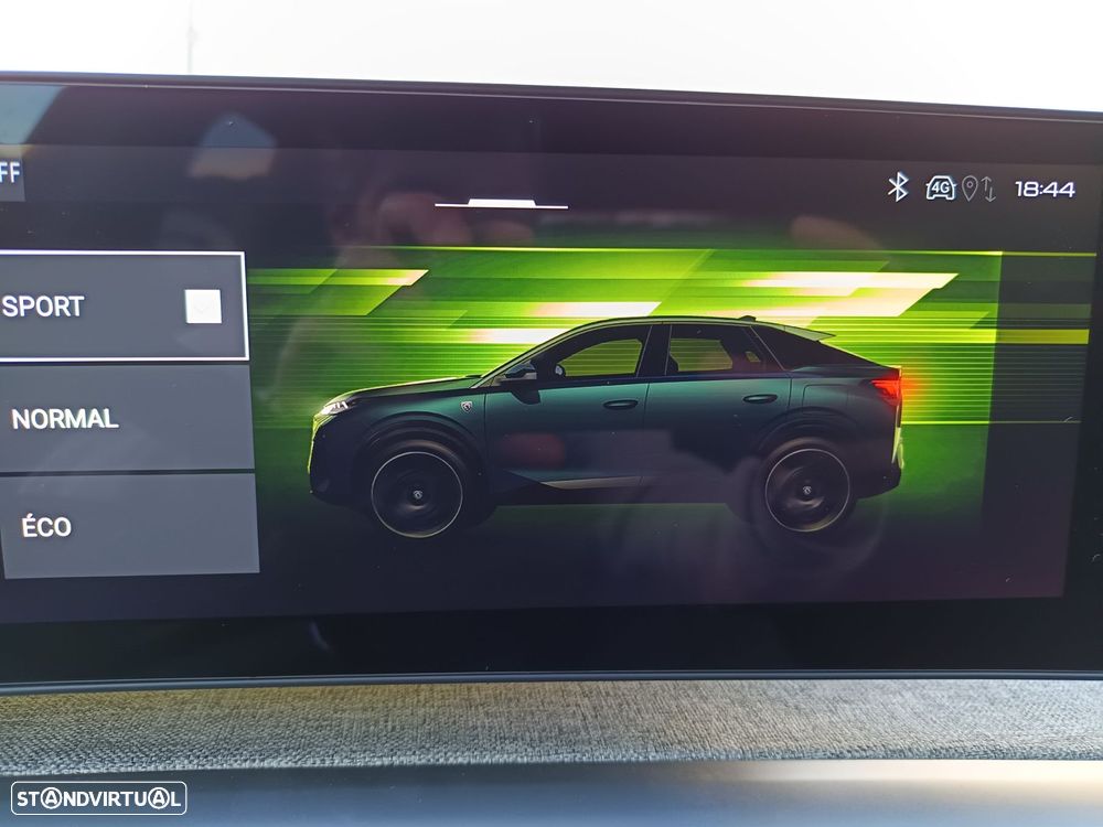 Peugeot 3008 1.2 Hybrid GT e-DCS6 - 27