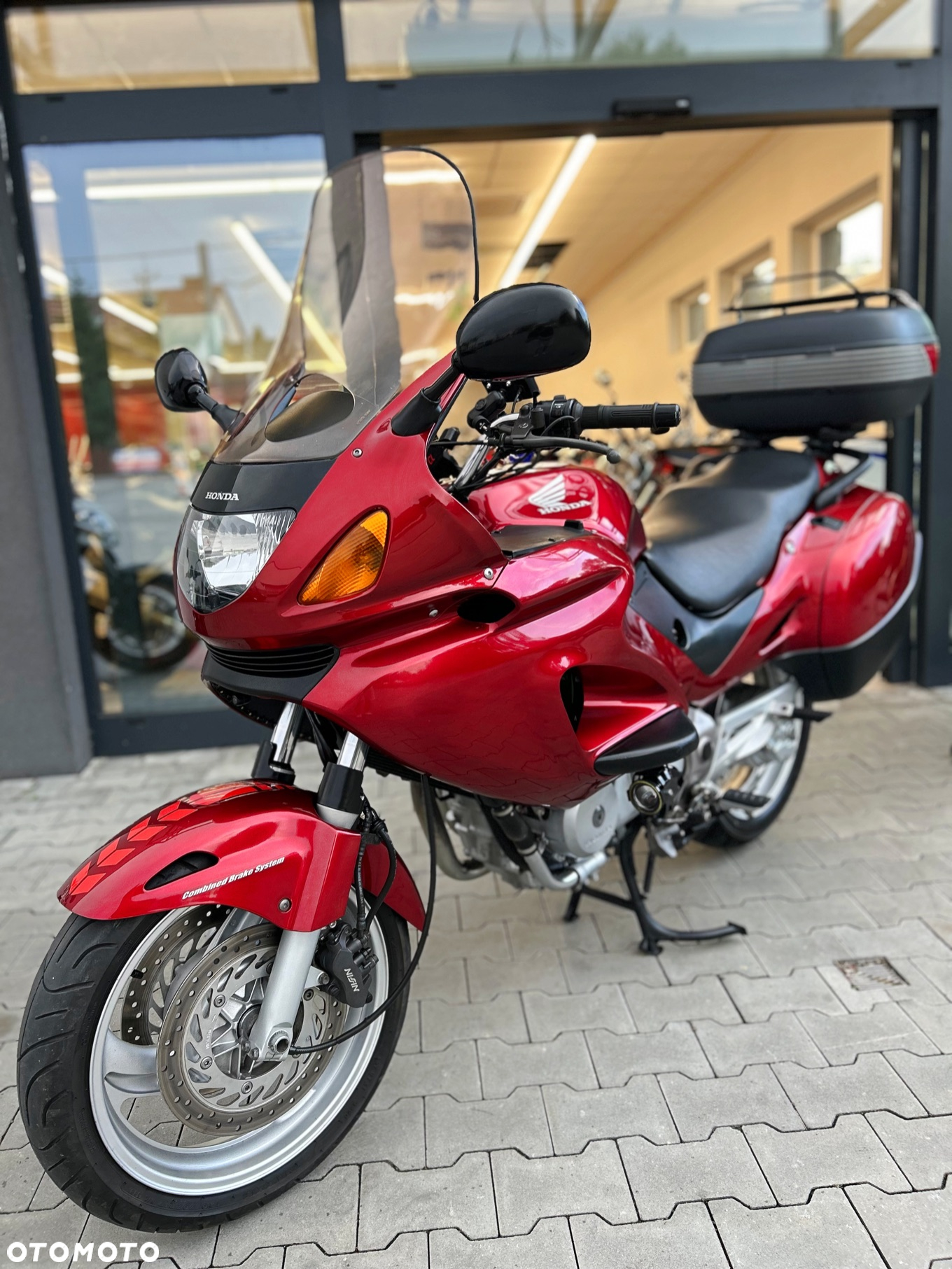 Honda Deauville - 14