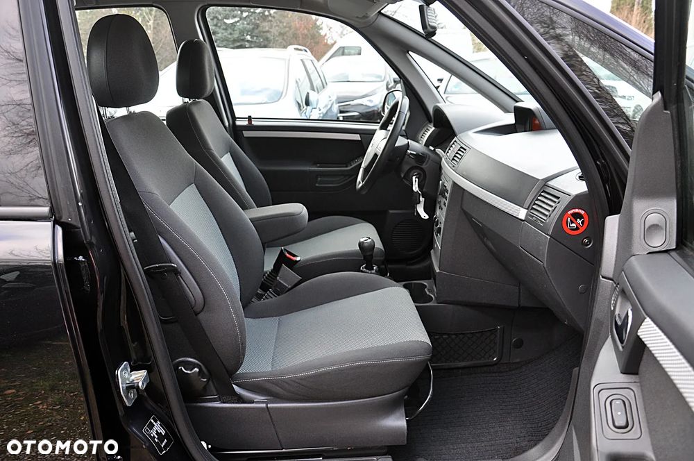 Opel Meriva 1.6 16V INNOVATION - 24