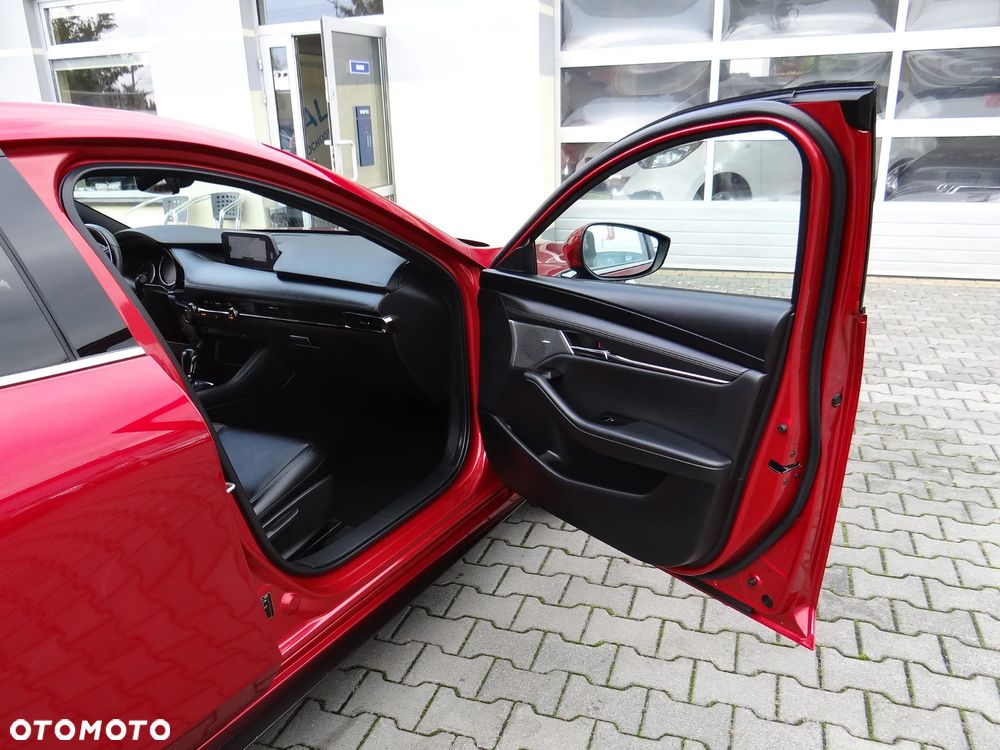 Mazda 3 e-SKYACTIV-G 122 M HYBRID DRIVE HOMURA - 33