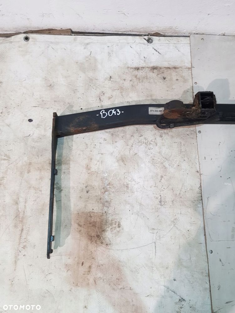 hak holowniczy belka 8p4800491b audi a3 8p lift 08 rok - 2