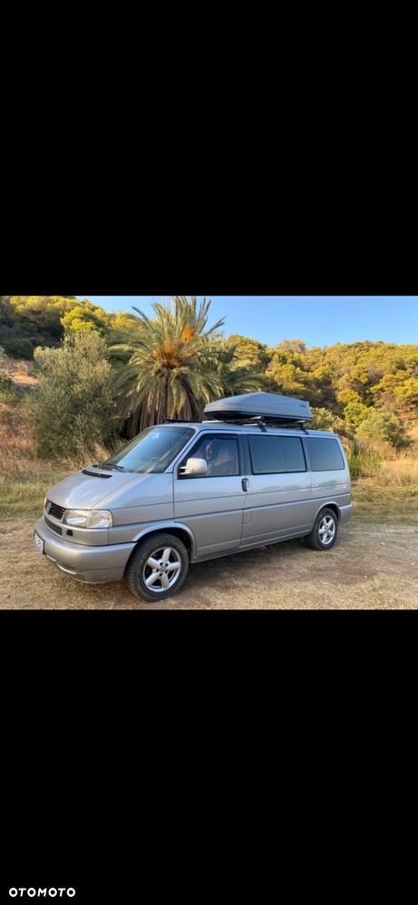 Volkswagen Caravelle - 5