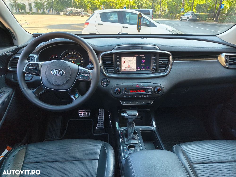 Kia Sorento - 16