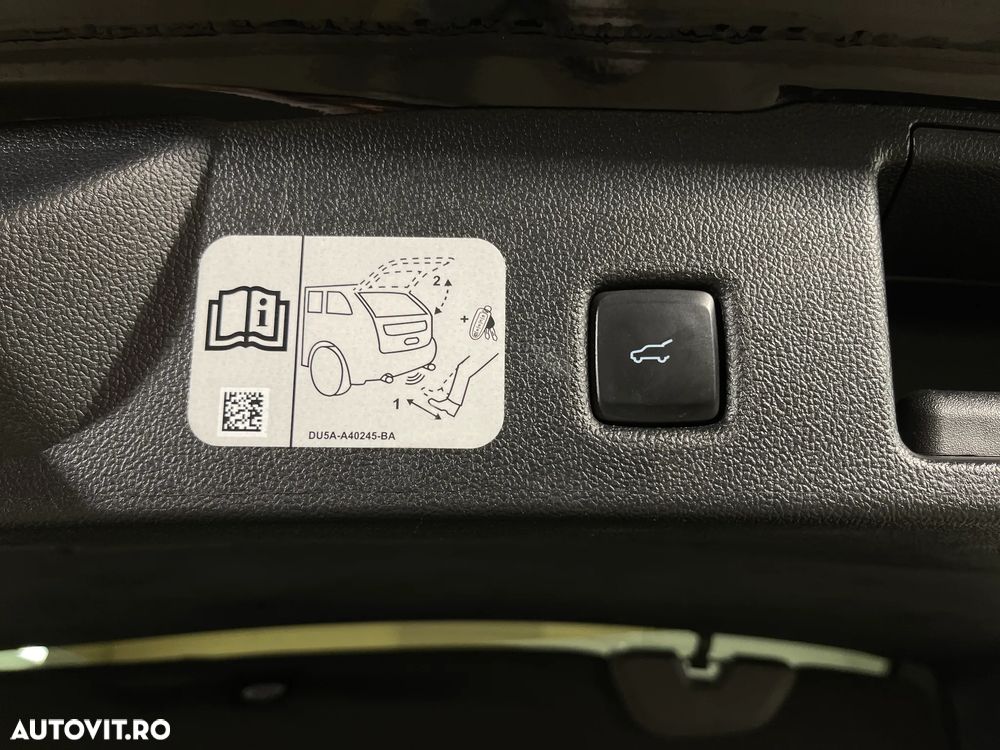 Ford Kuga 2.5 Duratec PHEV Titanium X - 25