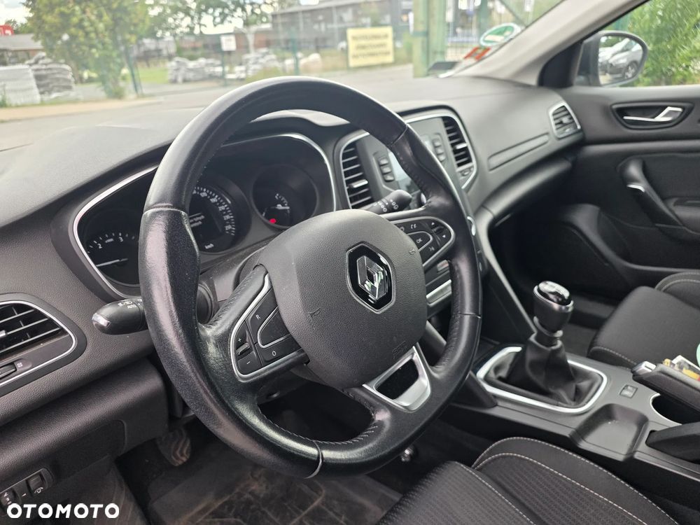Renault Megane 1.5 dCi Limited 2018 - 8
