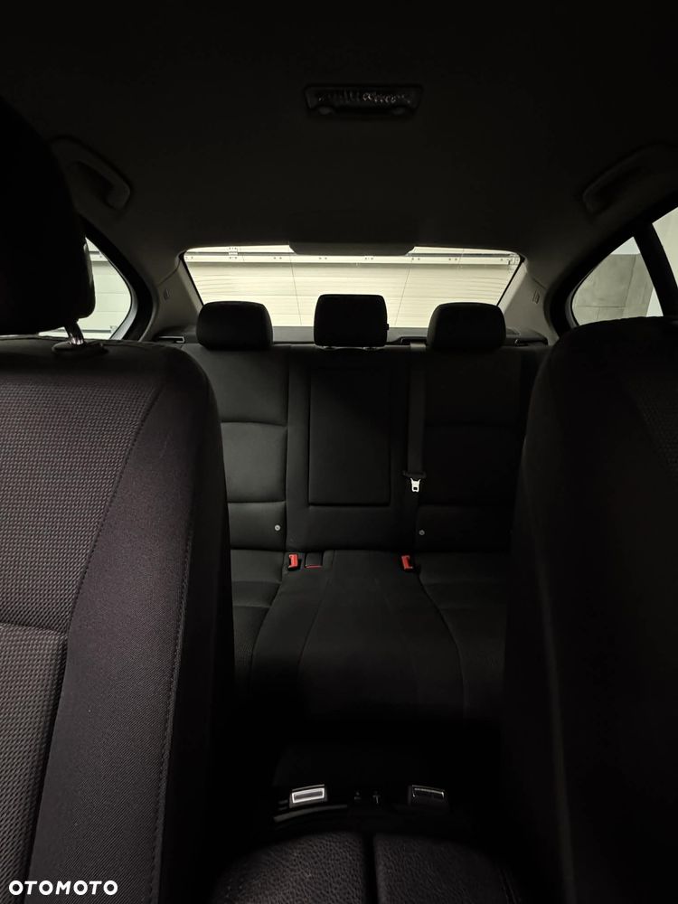 BMW Seria 5 520d xDrive Luxury Line - 9