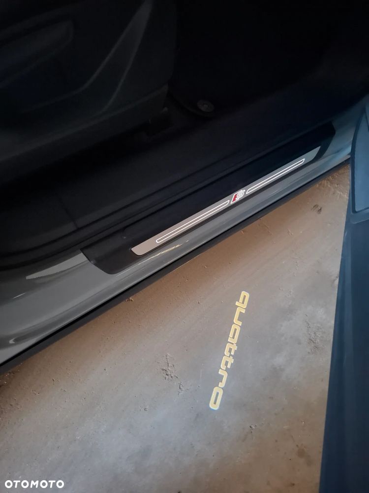 Audi Q5 50 TFSIe quattro S tronic - 32