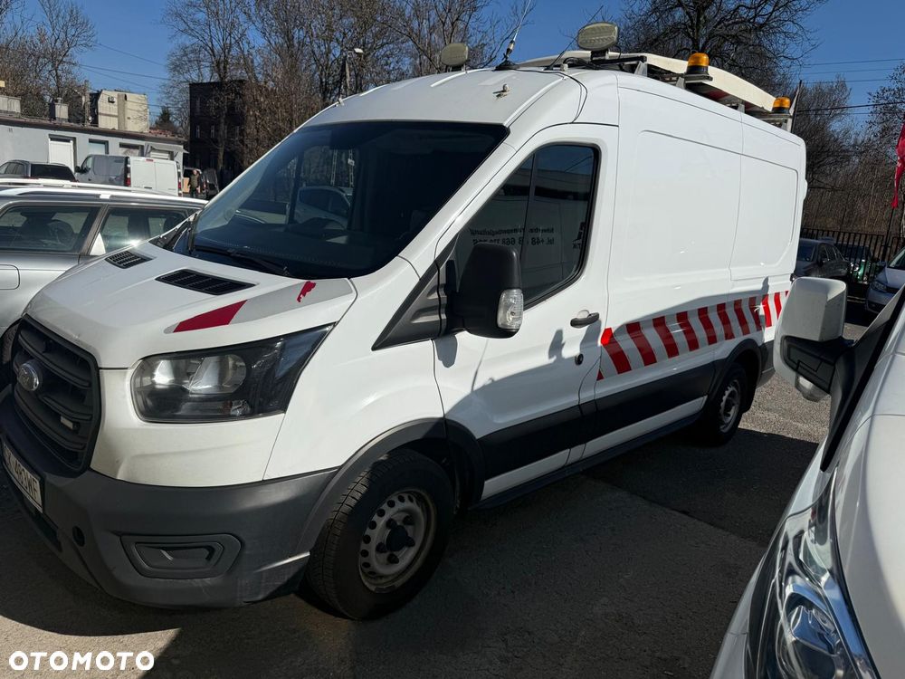 Ford Transit - 1