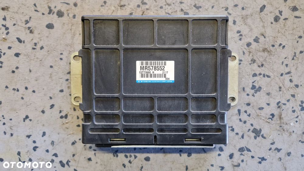 MITSUBISHI SPACE WAGON 2.0 16V STEROWNIK SILNIKA MR578552 - 1