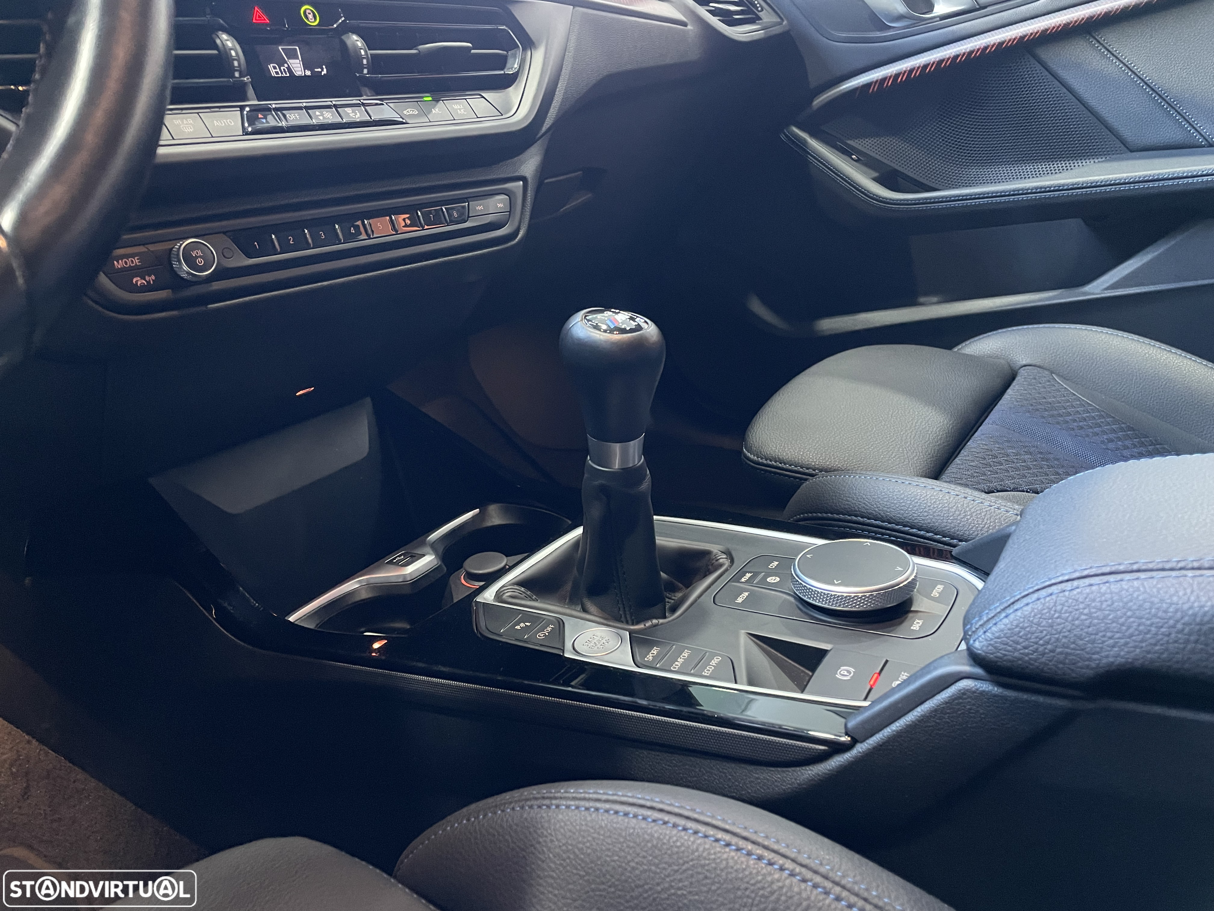 BMW 116 d Pack Desportivo M - 33