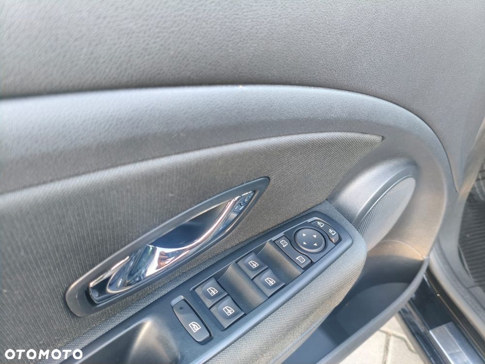 Renault Megane ENERGY TCe 130 Start & Stop LIMITED - 10