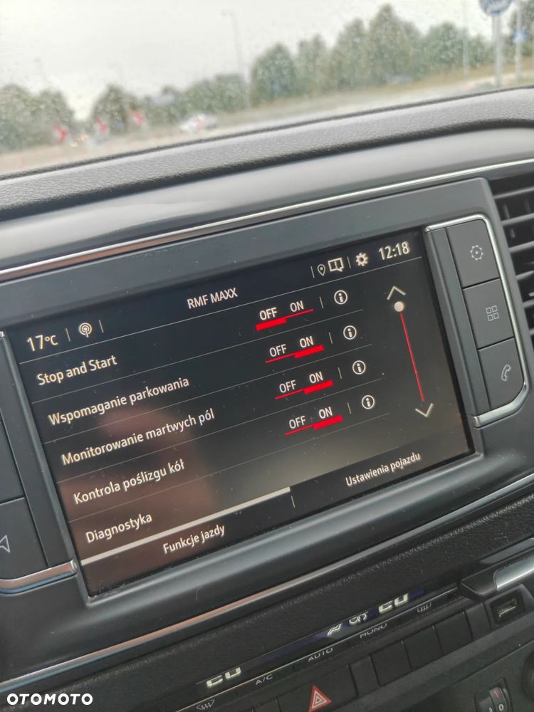 Opel Vivaro - 23