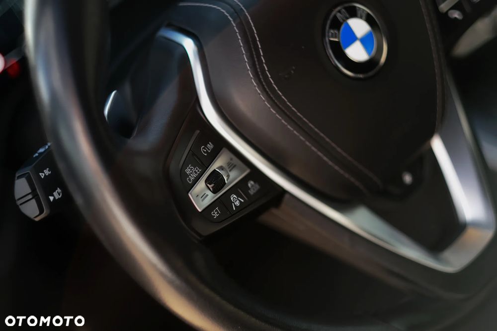 BMW X5 xDrive40i sport - 23