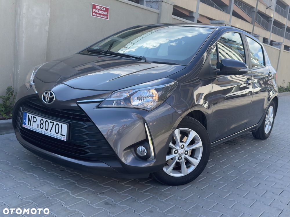 Toyota Yaris - 1